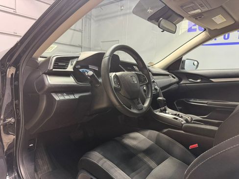 Used 2020 Honda Civic LX image 10