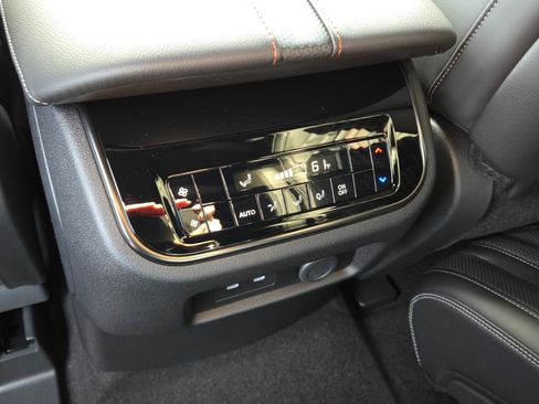 New 2026 Nissan Armada PRO-4X w/ Captain's Chari Seat Package image 15