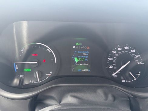 Used 2024 Toyota Sienna XLE image 22