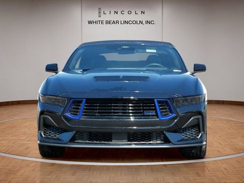 Used 2025 Ford Mustang GT Premium image 2