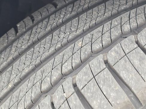 Used 2026 Mercedes-Benz GLS 450 4MATIC image 11