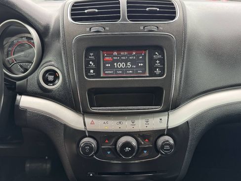 Used 2018 Dodge Journey SE w/ Popular Equipment Group FWD image 26