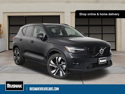 Certified 2025 Volvo XC40 B5 Plus