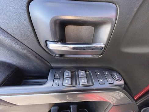 Certified 2018 Chevrolet Silverado 1500 LT w/ All Star Edition image 20