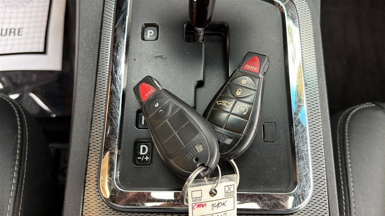 Used 2012 Dodge Challenger R/T RWD image 27