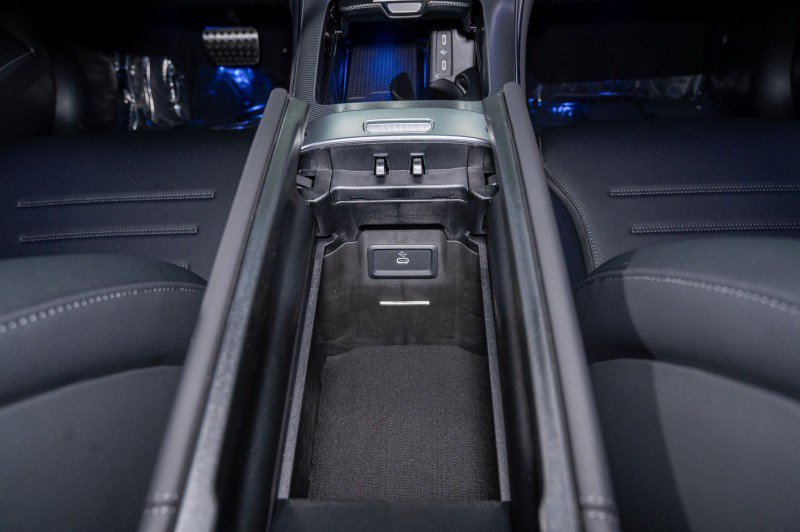 New 2026 Mercedes-Benz GLC 300 4MATIC image 24