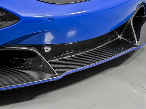 Used 2018 McLaren 720S Luxury RWD image 6