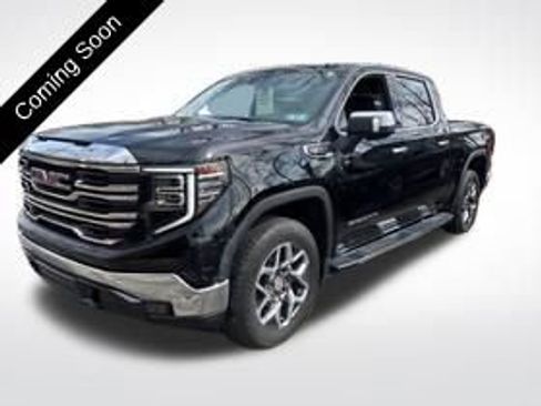 Used 2023 GMC Sierra 1500 SLT w/ SLT Premium Package AWD/4WD image 1