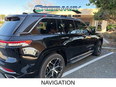 Used 2024 Jeep Grand Cherokee Summit image 4