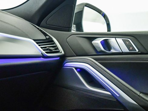 Certified 2023 BMW X6 xDrive40i w/ M Sport Package image 28