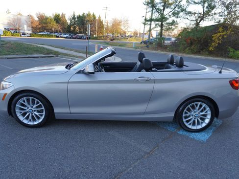 Used 2016 BMW 228i Convertible image 9