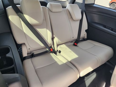 New 2026 Honda Odyssey EX-L image 7