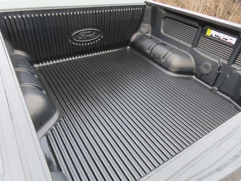 Used 2023 Ford Ranger XLT w/ Equipment Group 301A Mid image 10