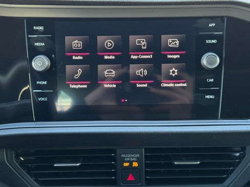 Used 2019 Volkswagen Jetta GLI Autobahn FWD image 22