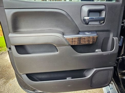 Used 2015 GMC Sierra 3500 Denali w/ Suspension Package, Off-Road image 30