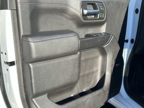 Used 2019 GMC Sierra 1500 AT4 w/ AT4 Premium Package image 16