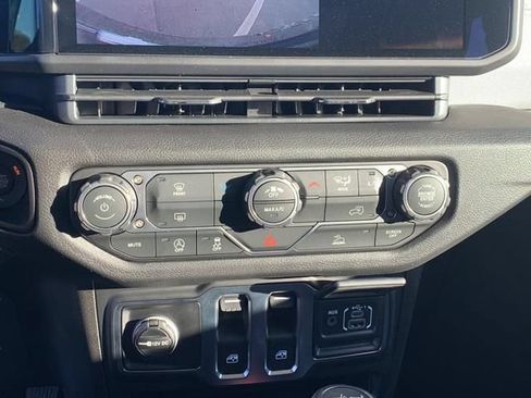 New 2026 Jeep Wrangler Sport AWD/4WD image 35