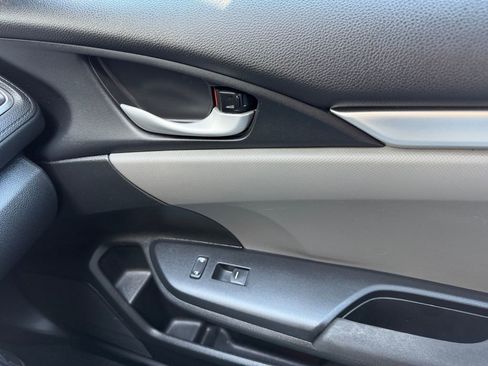 Used 2020 Honda Civic LX image 28