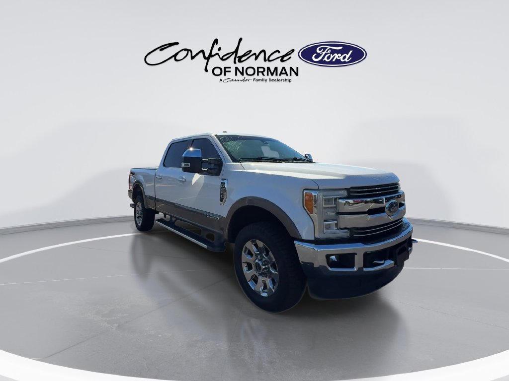 Used 2018 Ford F250 Lariat w/ Lariat Ultimate Package AWD/4WD image 12