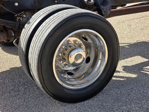 Used 2021 Ford F450 XL w/ Power Equipment Group image 11