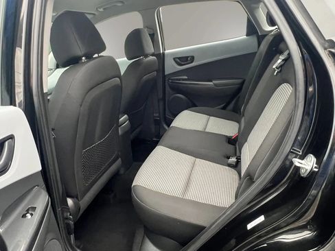 Used 2021 Hyundai Kona SE AWD/4WD image 28