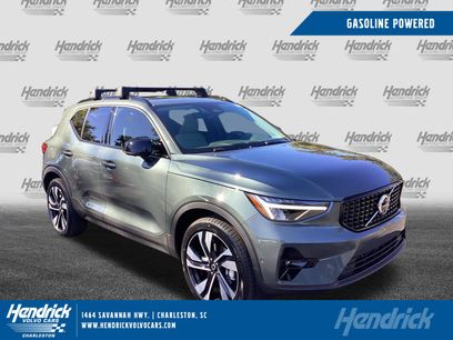 New 2026 Volvo XC40 B5 Plus w/ Protection Package Premier
