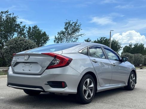 Used 2019 Honda Civic LX image 8