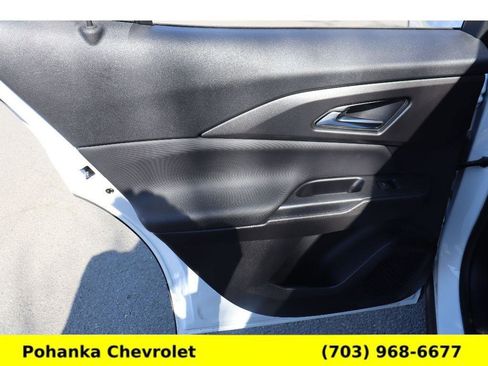 New 2026 Chevrolet Equinox EV LT FWD image 24