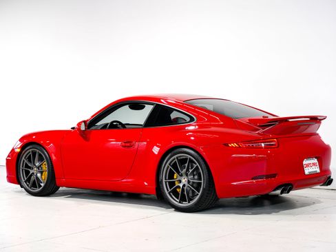 Used 2013 Porsche 911 Carrera S image 9