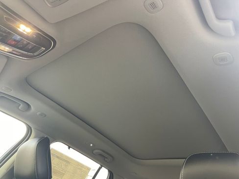 New 2024 Jeep Grand Cherokee Limited 4xe w/ Luxury Tech Group II image 19