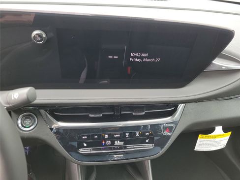 New 2026 Buick Envista Avenir image 28