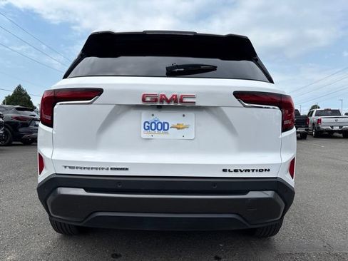 Used 2025 GMC Terrain Elevation AWD/4WD image 4