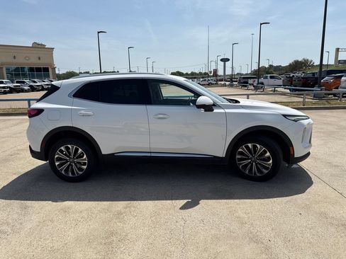 Used 2024 Buick Envision Preferred AWD/4WD image 17