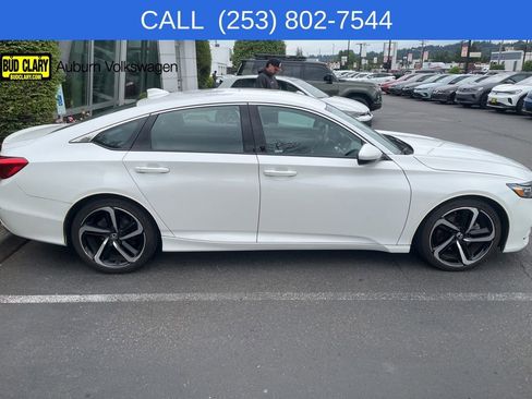Used 2018 Honda Accord Sport image 20