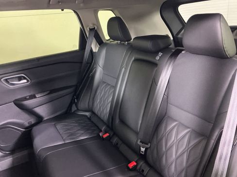 New 2026 Nissan Rogue Platinum w/ Platinum Premium Package image 14