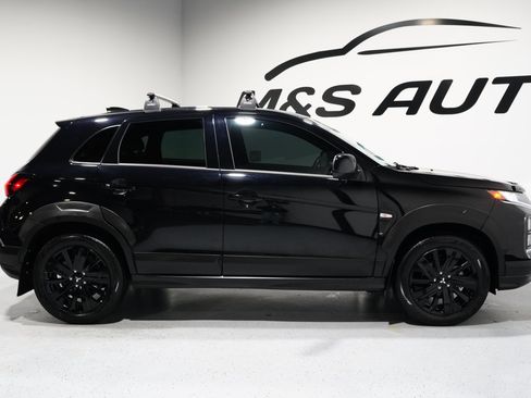 Used 2025 Mitsubishi Outlander Sport AWD image 6