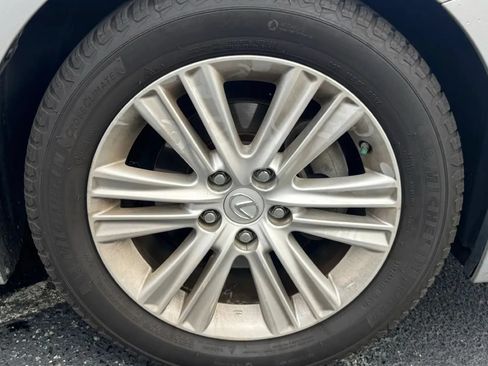 Used 2014 Lexus ES 350 w/ Premium Package FWD image 9