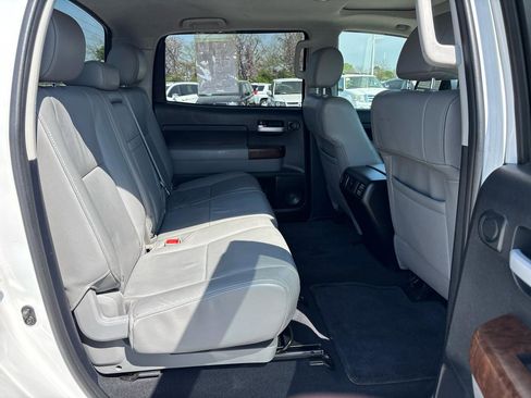 Used 2012 Toyota Tundra Limited w/ Memory Pkg image 23