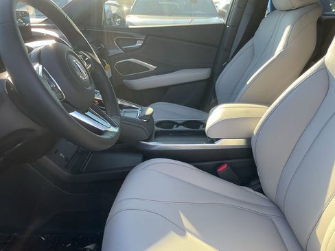 New 2026 Acura RDX SH-AWD image 8