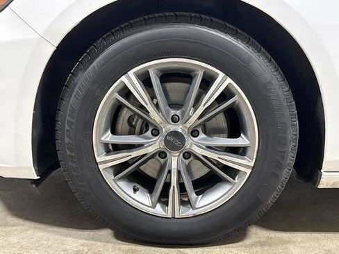 Used 2018 Chevrolet Malibu LS image 26