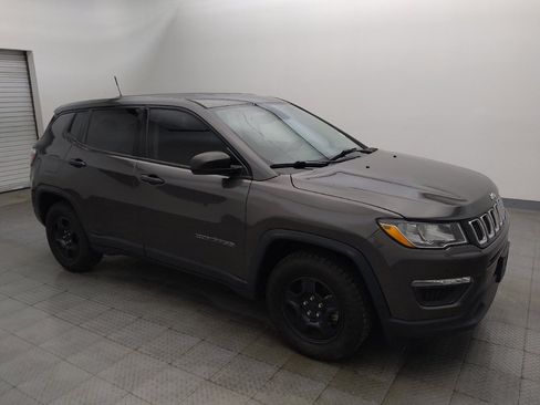 Used 2018 Jeep Compass Sport FWD image 11