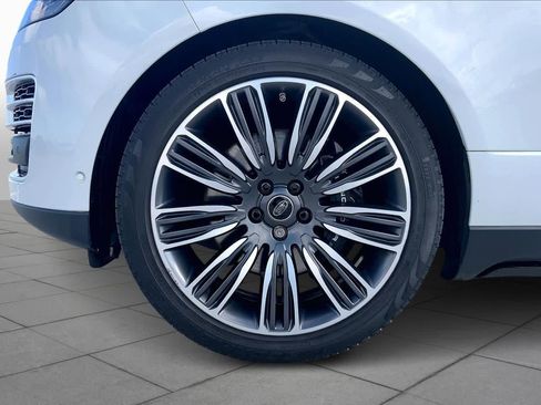 Used 2020 Land Rover Range Rover LWB SV Autobiography image 11