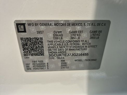 Used 2018 Chevrolet Silverado 1500 High Country image 30