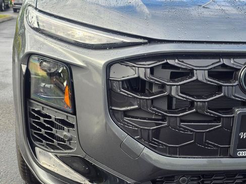 New 2026 Audi Q3 quattro 2.0T AWD/4WD image 30