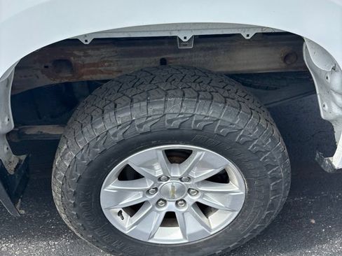 Certified 2019 Chevrolet Silverado 1500 W/T w/ WT Convenience Package AWD/4WD image 10