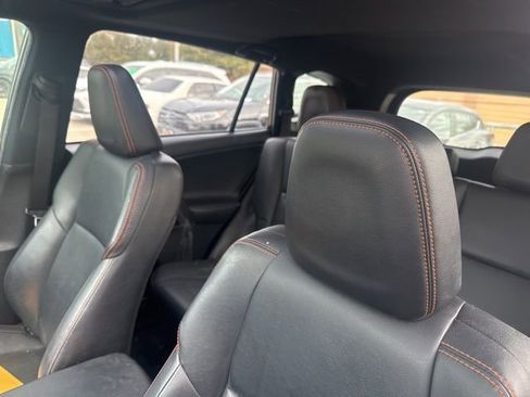 Used 2016 Toyota RAV4 SE image 11