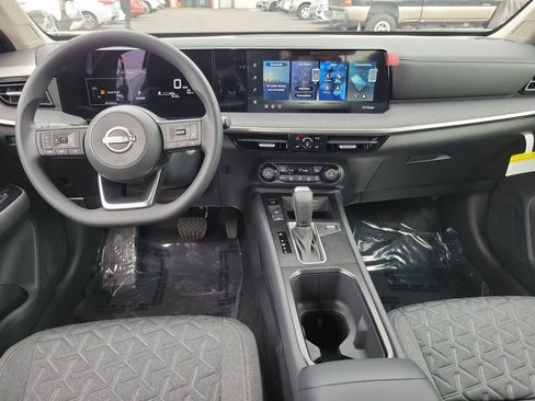 New 2026 Nissan Kicks SV w/ Cold Weather Package image 4