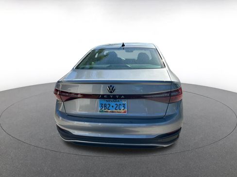 Used 2025 Volkswagen Jetta S image 7