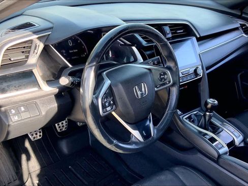 Used 2019 Honda Civic Sport image 18