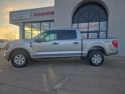 Used 2023 Ford F150 XLT image 5